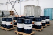 Oil-drums-pallets-for-transportation